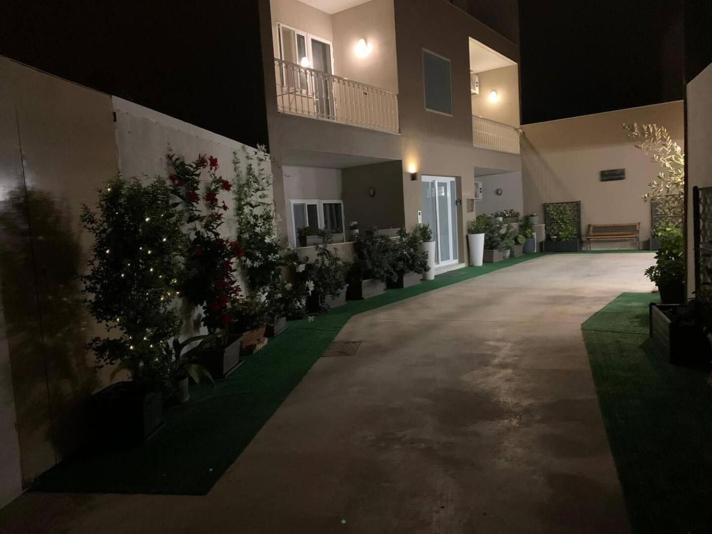 Fl 1 Ta'Lonza Luxury With Hot Tub By Homely Mellieha Bagian luar foto