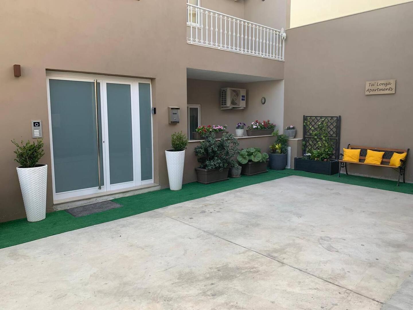 Fl 1 Ta'Lonza Luxury With Hot Tub By Homely Mellieha Bagian luar foto