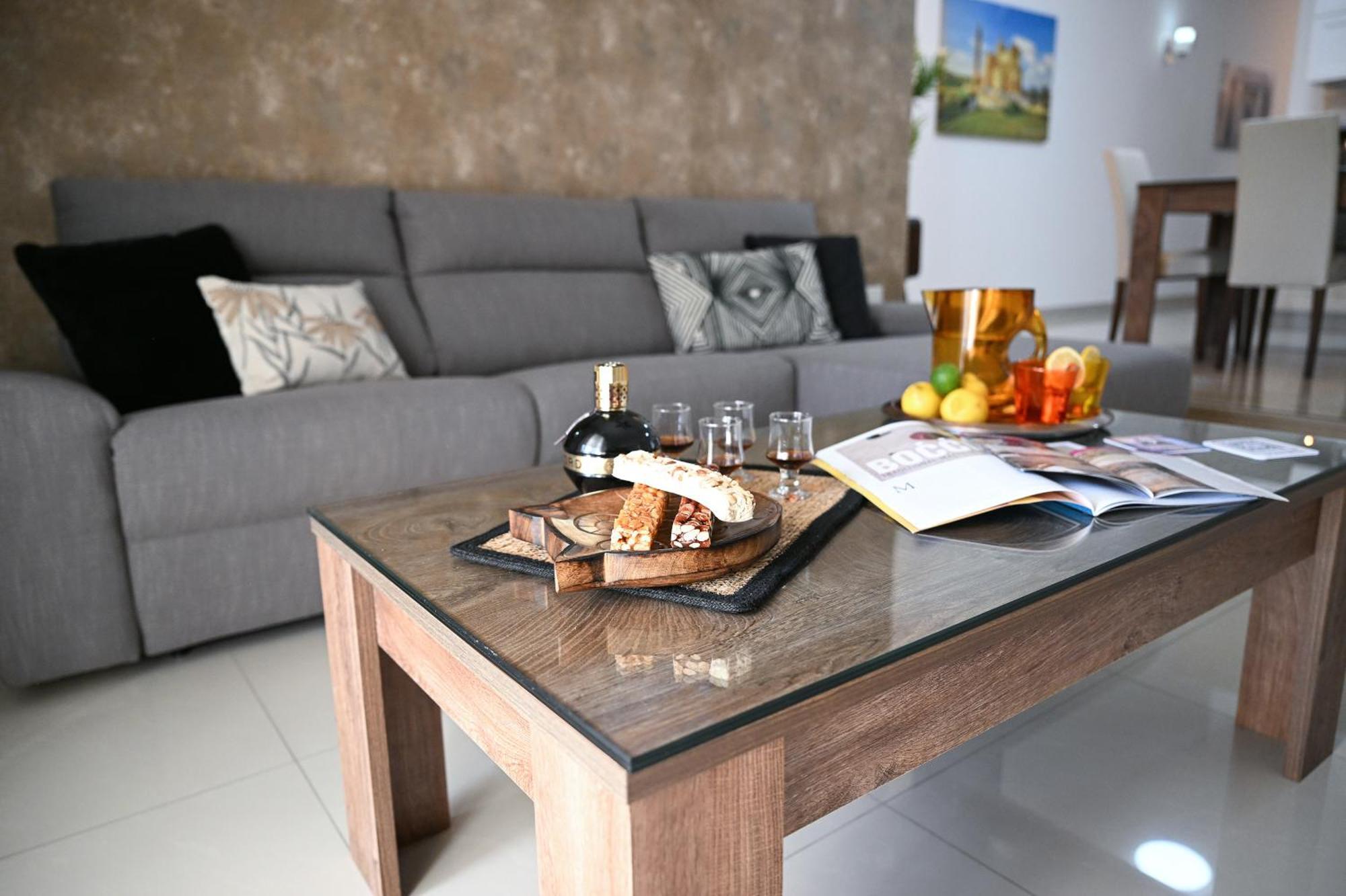 Fl 1 Ta'Lonza Luxury With Hot Tub By Homely Mellieha Bagian luar foto